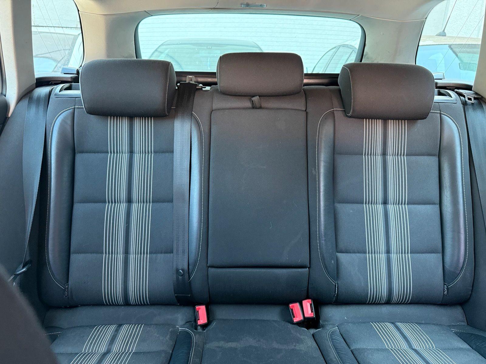 Volkswagen Golf 2012 — photo 10