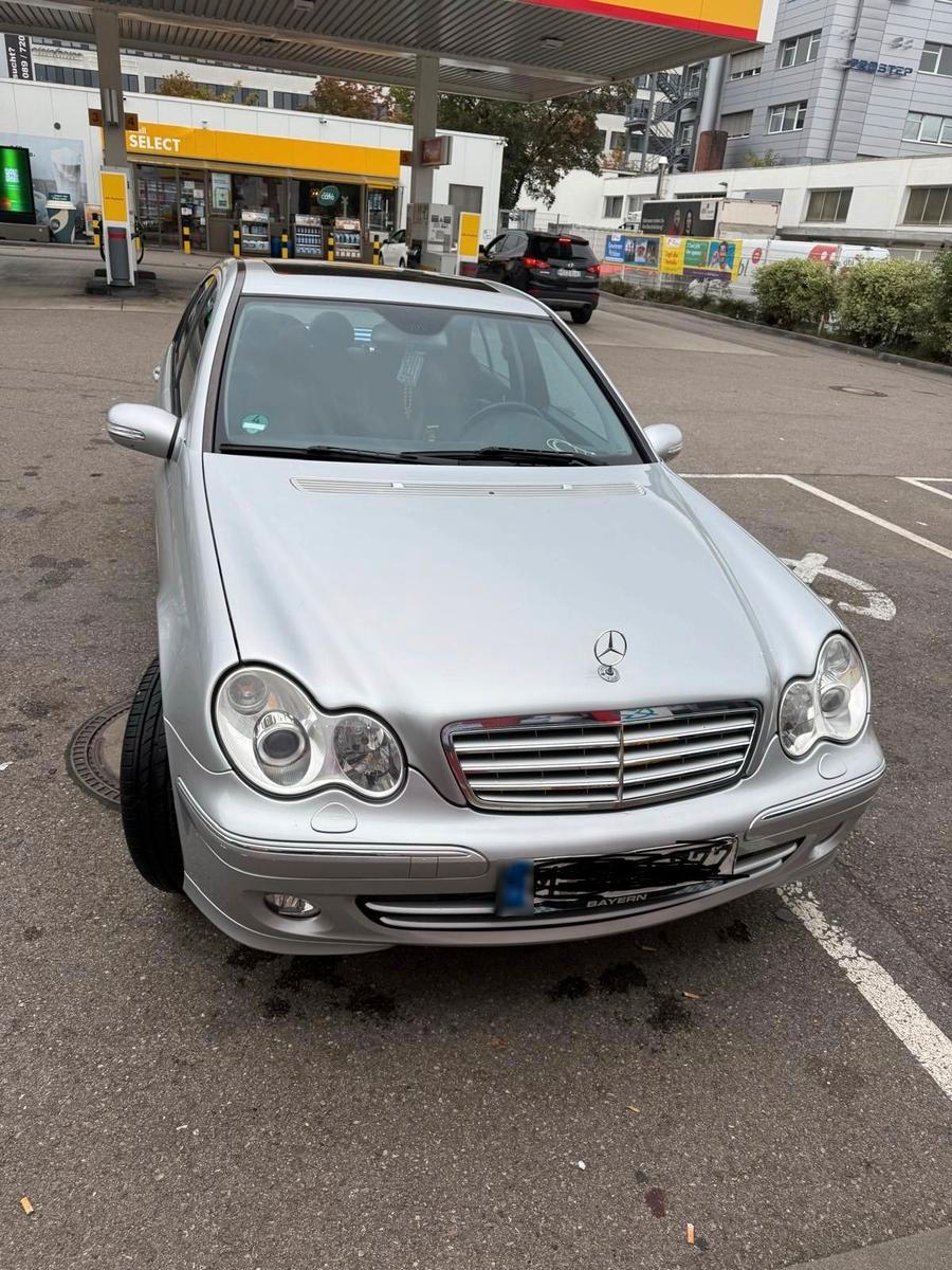 Mercedes-Benz C 180