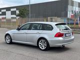 BMW Bmw 325i cat xDrive Touring UNI PRO, TAGLIANDI C - BMW 325 mit Benzin-Antrieb: Kombi, Automatik