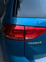 Volkswagen Touran 1.4 TSI DSG Highline BMT Highline - : Kleinbus, Privatanbieter