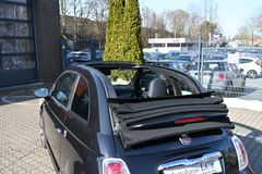 ABARTH 595C Turismo 1.4 T-Jet 16V Leder Xenon PDC ABARTH 595C Turismo 1.4 T-Jet 16V Leder Xenon PDC