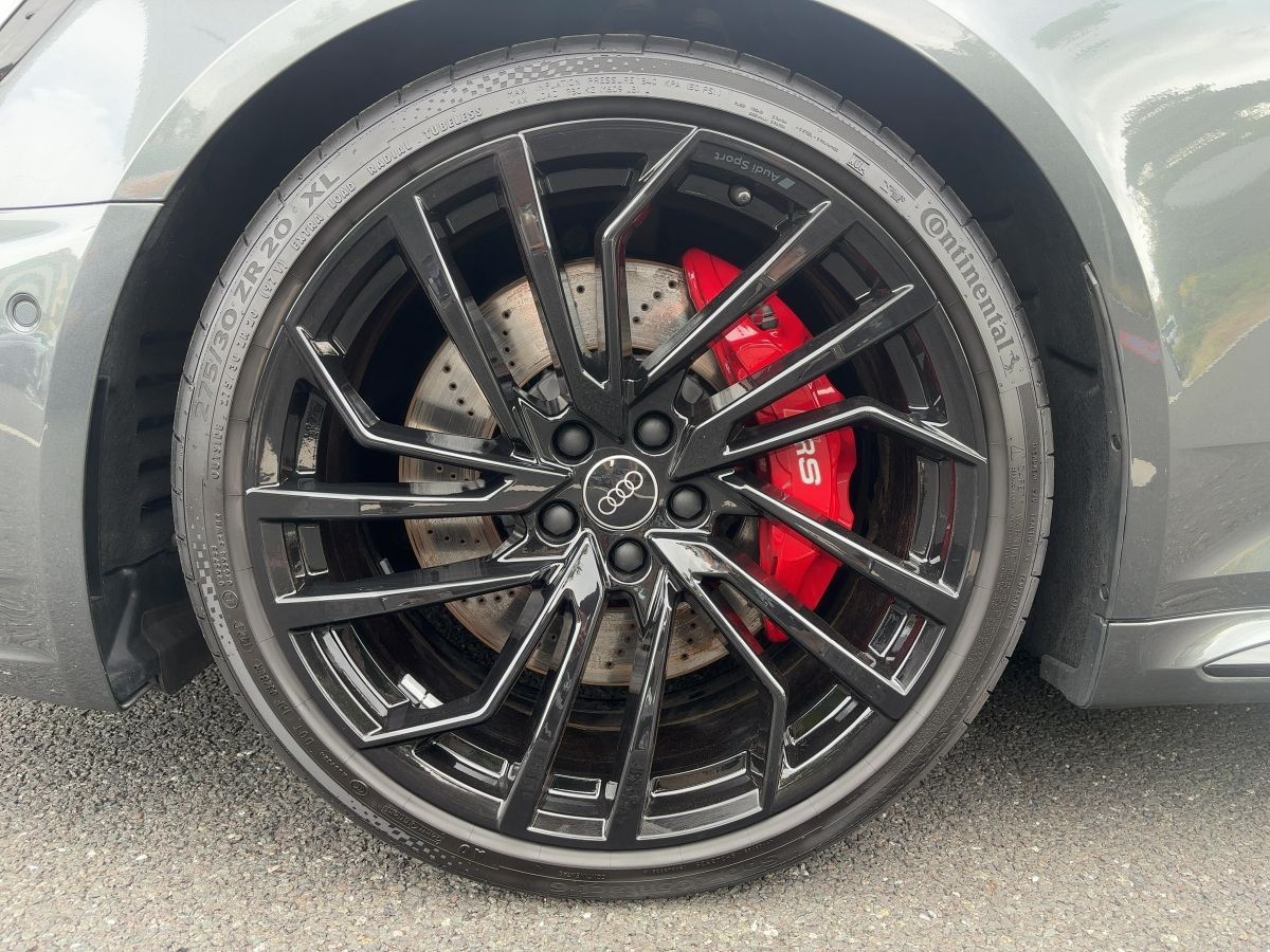 Audi RS4 - Bild 14