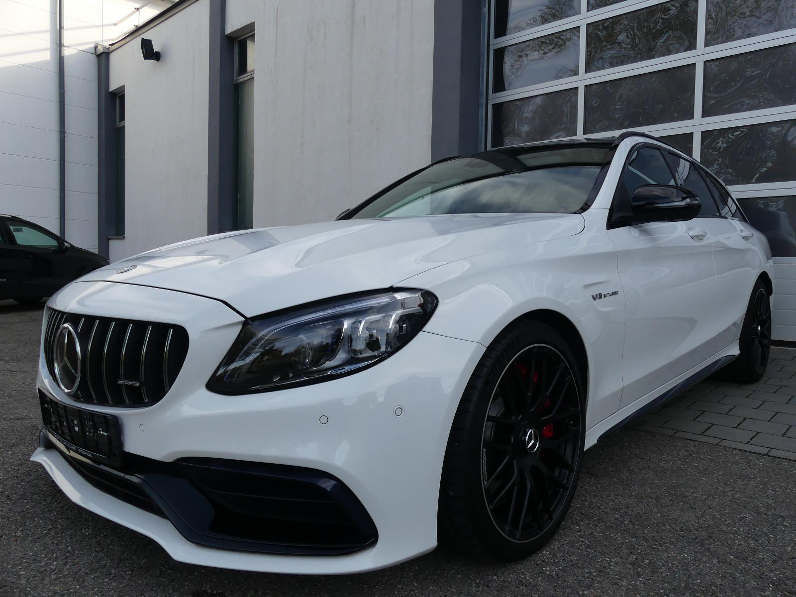 Mercedes-Benz C 63 AMG