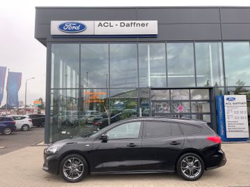 Fahrzeugabbildung Ford Focus ST-Line  LED, elek. Heckkl., Abstandstemp.