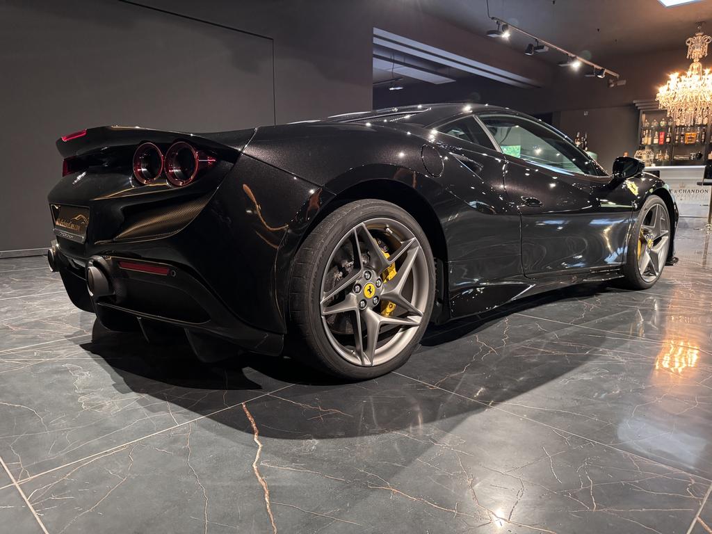 Ferrari F8