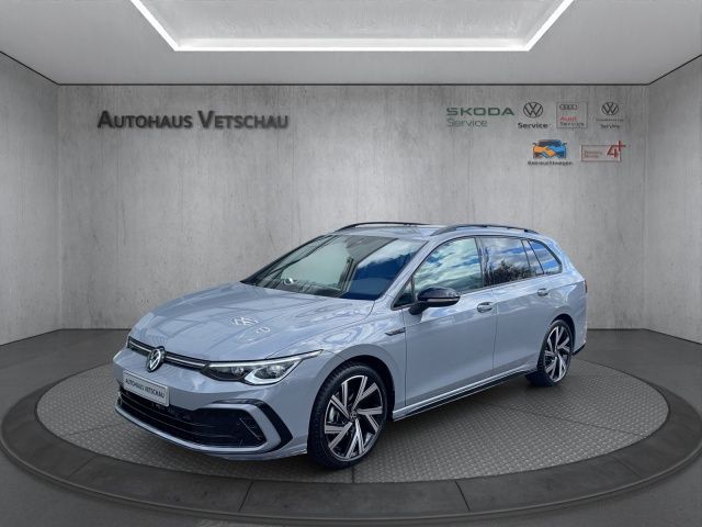 Golf VIII Variant R-Line 1.5 eTSI DSG Bluetooth