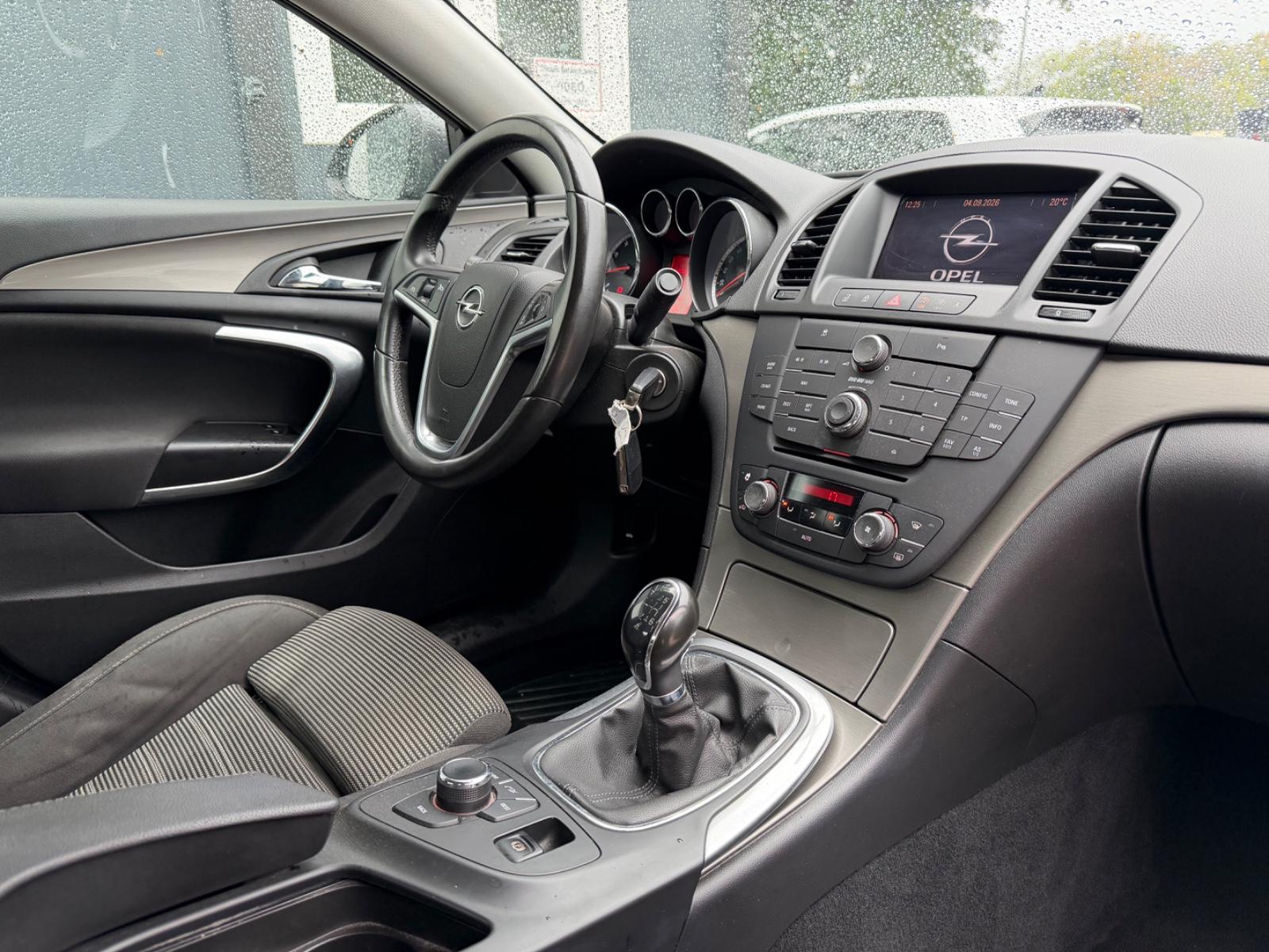 Opel Insignia A 1.6 Lim. Edition Navi Klimaauto Tempo