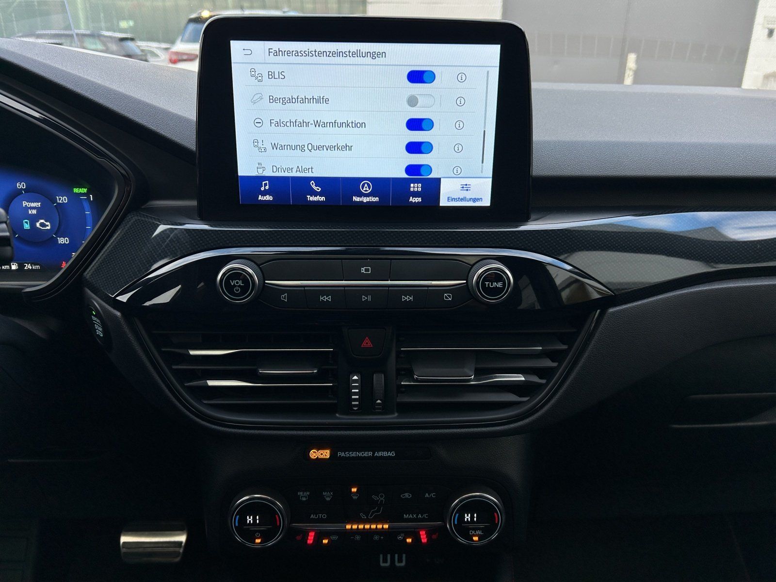 Fahrzeugabbildung Ford Kuga 2.5 PHEV ST-Line X Aut./LED/ACC/KAMERA/PANO