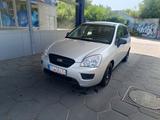 Kia Carens 2.0 CVVT LX erst 100000 Klima TÜV neu - gebrauchte Kia Carens aus dem Jahr 2009