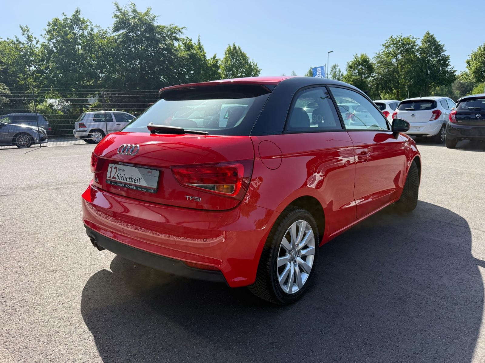 Audi A1 Sport*SHZ*PDC*FSP*USB*ALU*ALLWETTER*TÜV NEU*