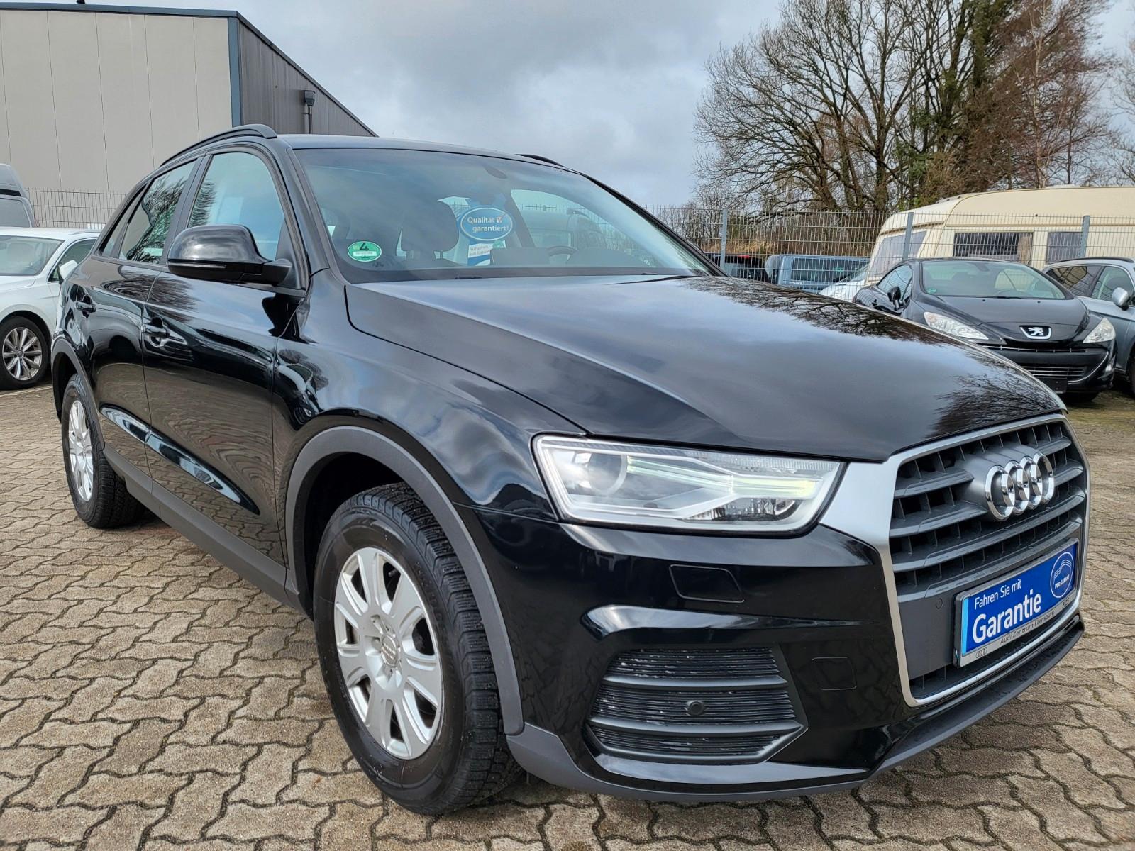 Audi Q3 1.4 TFSI S tronic sport/wenig km/Panorama/PDC
