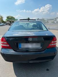 صورة 6 لـ 2001 Mercedes-BENZ C 180
