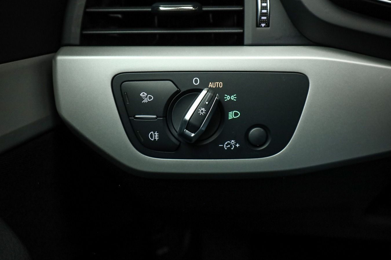Audi A4 - Bild 17