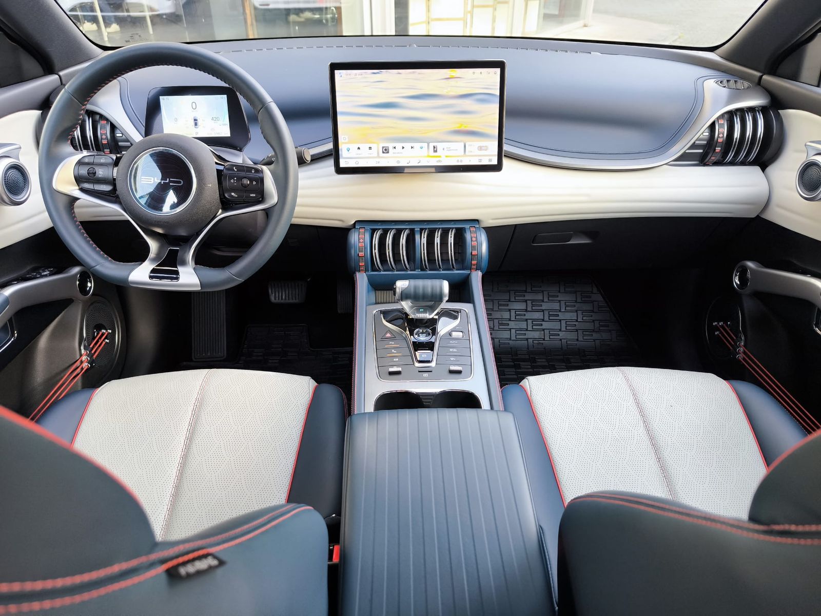 Fahrzeugabbildung BYD Atto 3 Comf PANO+NAVI+LED+SHZ+ACC+360+18"+