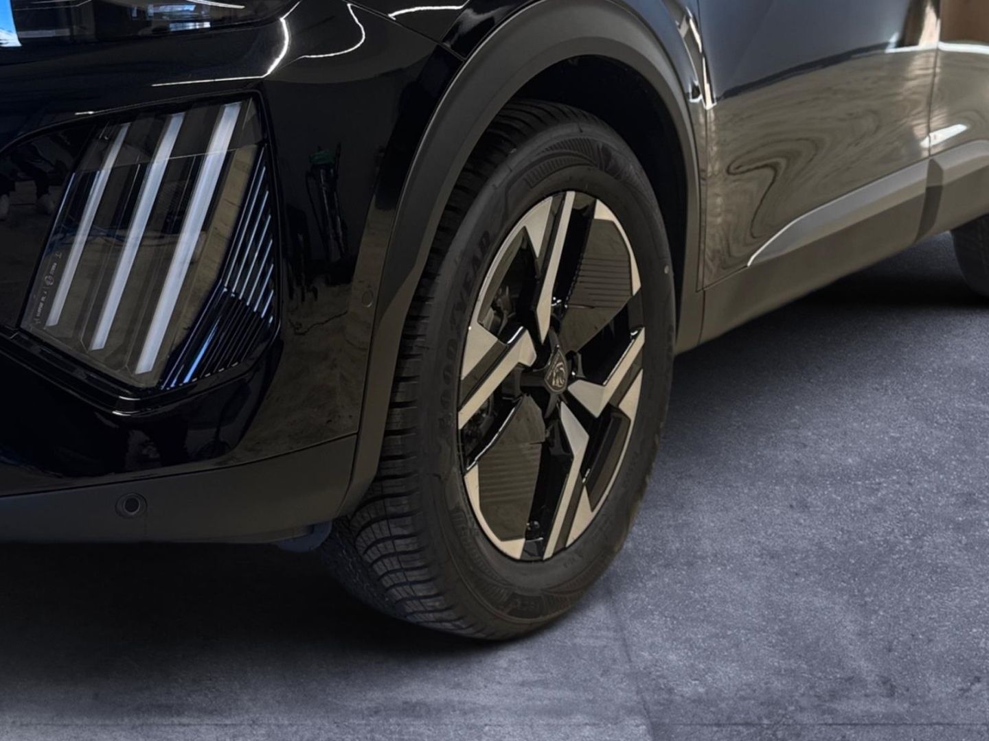 Peugeot 2008 - Bild 7