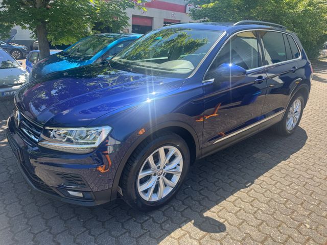 Volkswagen Tiguan Comfortline LED+Navi+Kamera+ACC