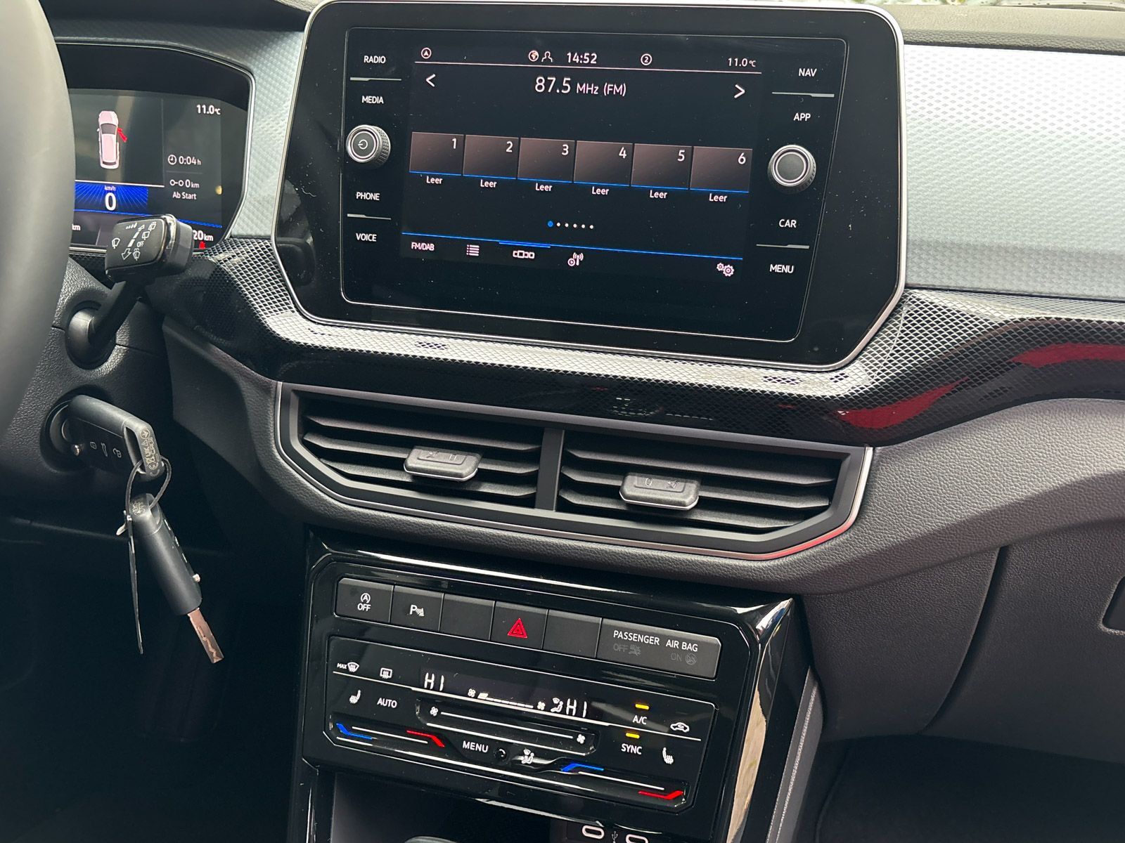 Volkswagen T-Cross - Bild 8