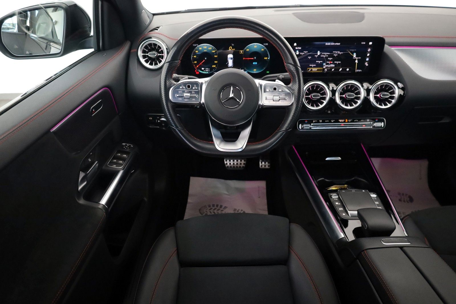 Fahrzeugabbildung Mercedes-Benz EQA 250 AMG-line, T.Leder,Navi,LED,SH,Kamera,DAB