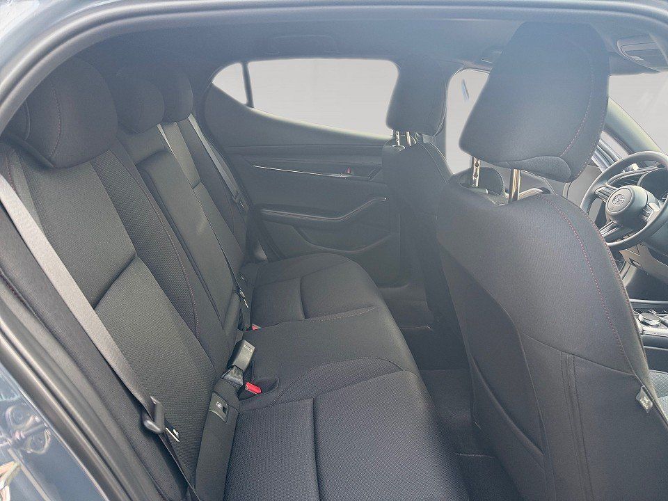 Fahrzeugabbildung Mazda 3 2.5i 140PS A/T Homura