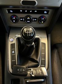 Volkswagen Passat Variant - 6