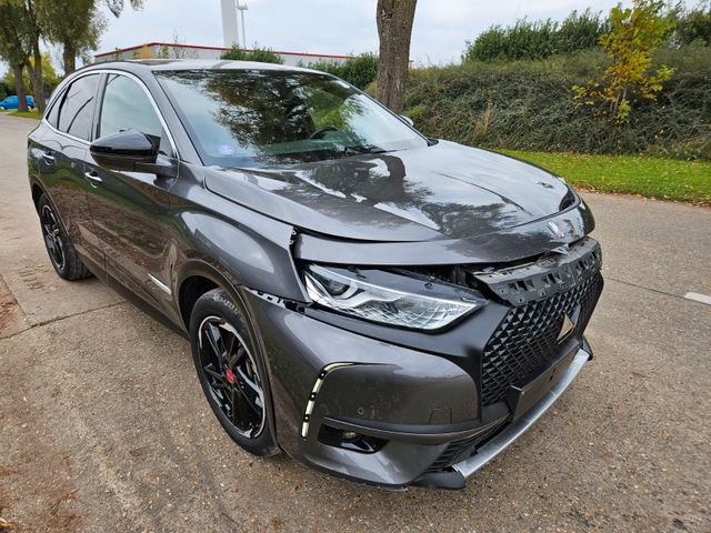 DS Automobiles DS7 (Crossback) E-TENSE 225 PERFORMANCE LINE