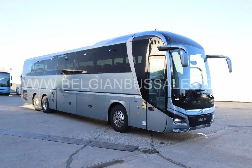 MAN LION'S COACH R08 / Very nice bus
