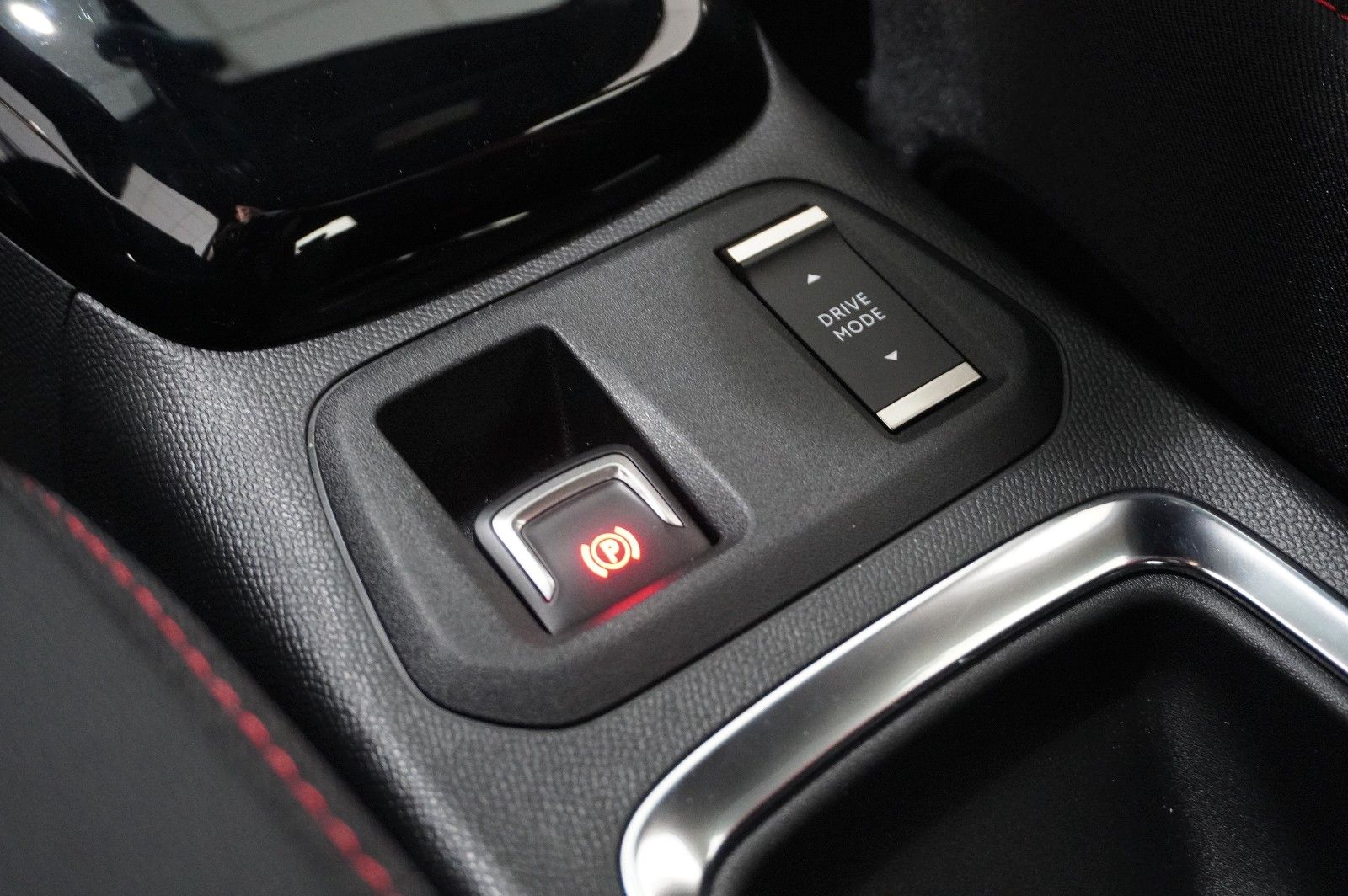 Fahrzeugabbildung Opel Corsa-e F GS SPORT 1-PHASIG NAVI/LED/VIRTU./DAB+