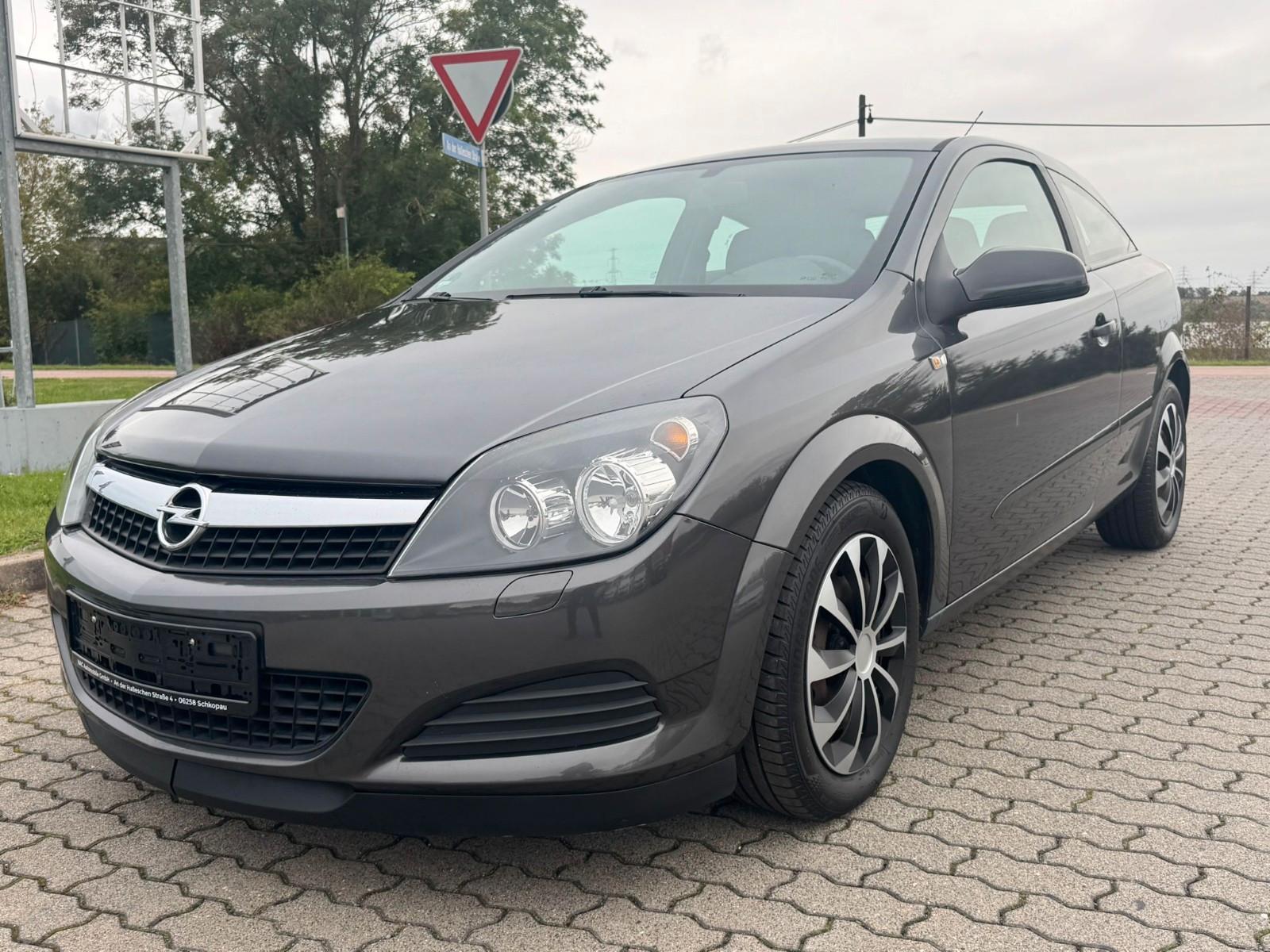 Opel Astra H GTC Edition