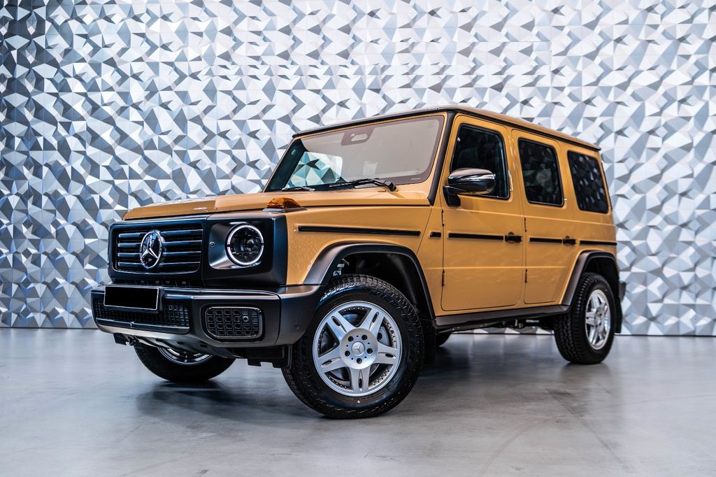 Mercedes-Benz G 450d Stronger Than The 1980 ' s *Sondermodell*