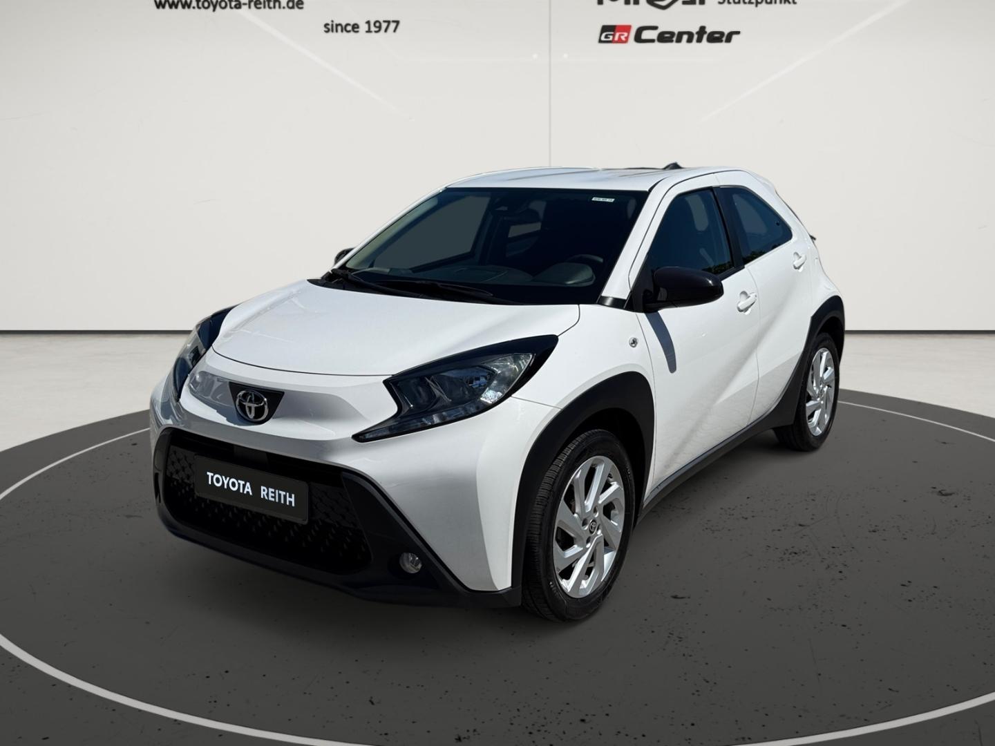 Toyota Aygo X Play Apple CarPlay Android Auto Musikstre