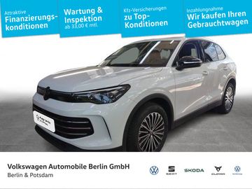 Volkswagen Tiguan - 1