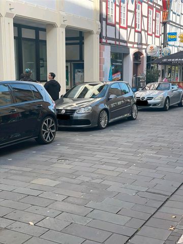 Volkswagen Schöner Golf 5 R32 zum Verkaufen oder zum ...