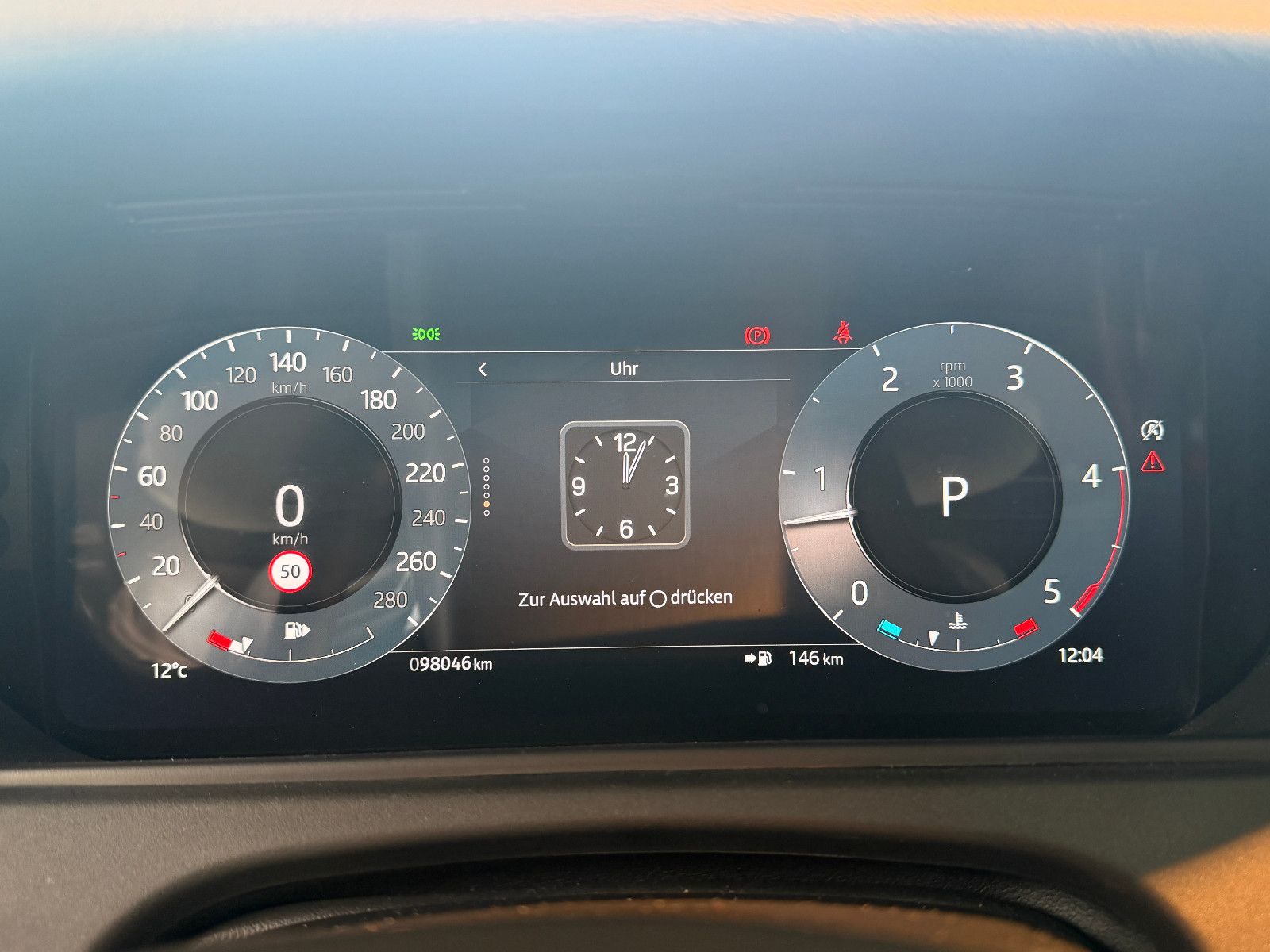 Fahrzeugabbildung Land Rover Range Rover Velar/R-DYNAMIC/PANO/HEAD-UP/ACC