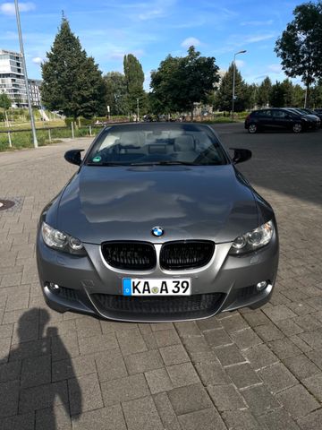 BMW  320i Cabrio * M-PACKET*XENON*LEDER*