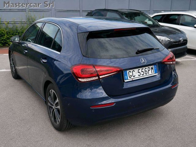 Mercedes-Benz MERCEDES-BENZ A 180 Classe A - W177 2018 d Busin imagem 3