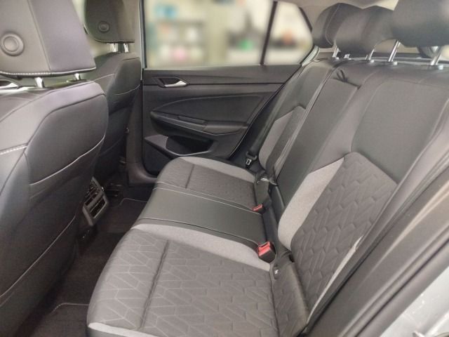 Volkswagen Golf - Bild 10
