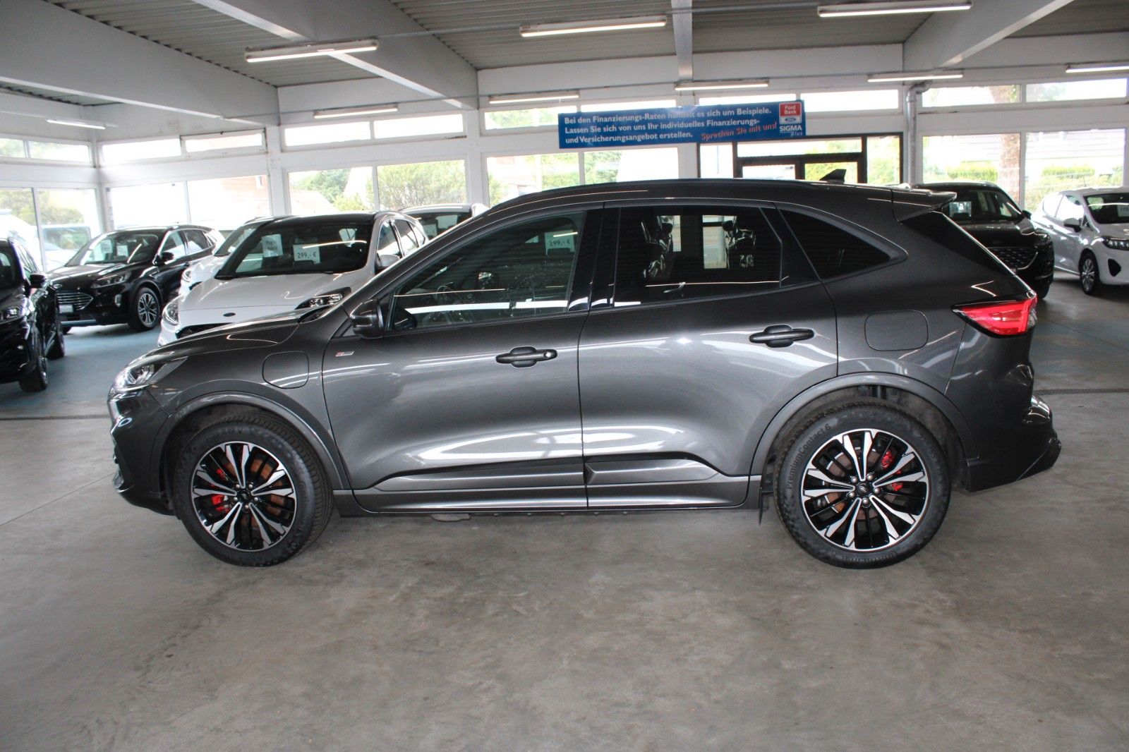 Fahrzeugabbildung Ford Kuga 2.5 PHEV ST-Line X Aut. LED B&O AHK HUD uvm