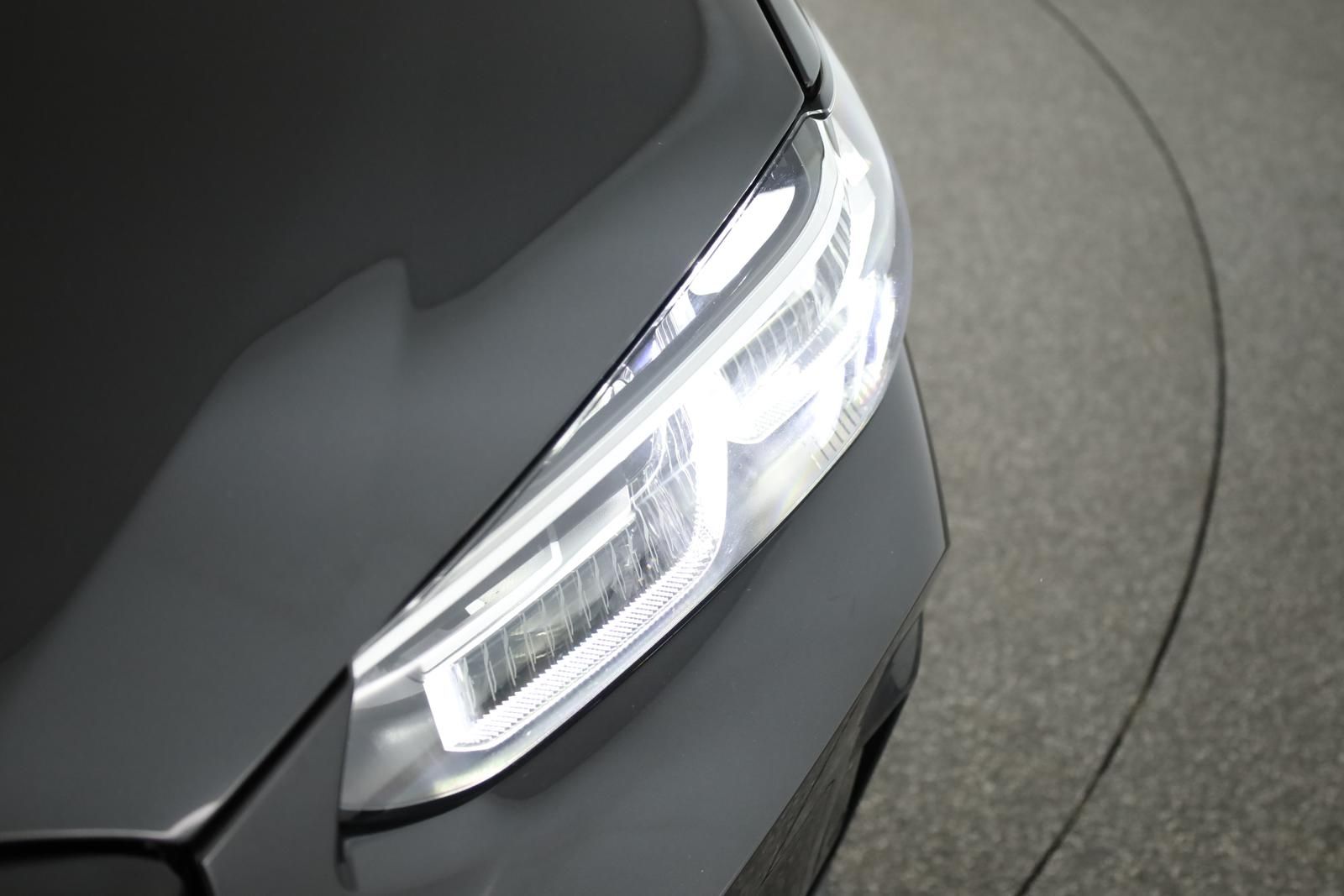 BMW X4 xDrive30d M Sport Matrix Pano NaviPro ACC 20 foto 24