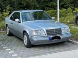 Mercedes-Benz Mercedes CE 220 Coupé Sportline H-Kennzeichen So - Mercedes-Benz CE 220: Sportwagen