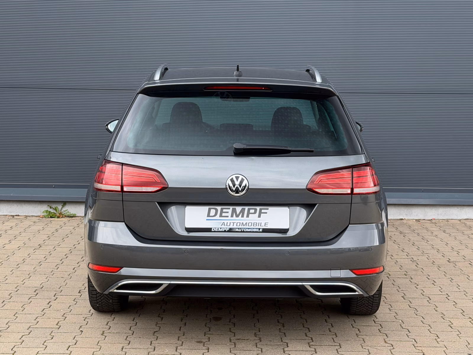 Volkswagen Golf Var. Highline*DSG*ErgoActive*LED*Navi*ACC*