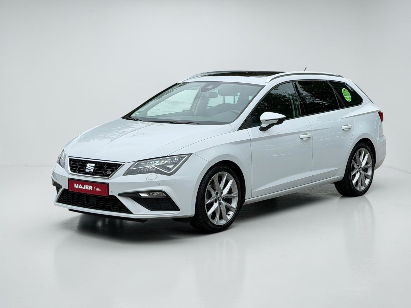 SEAT Leon ST FR Black Matt Edition*PANO*LED*ALCANTARA