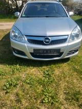 Opel Vectra  Tüv 03. 2027 - Opel Vectra mit Diesel-Antrieb: 2.2