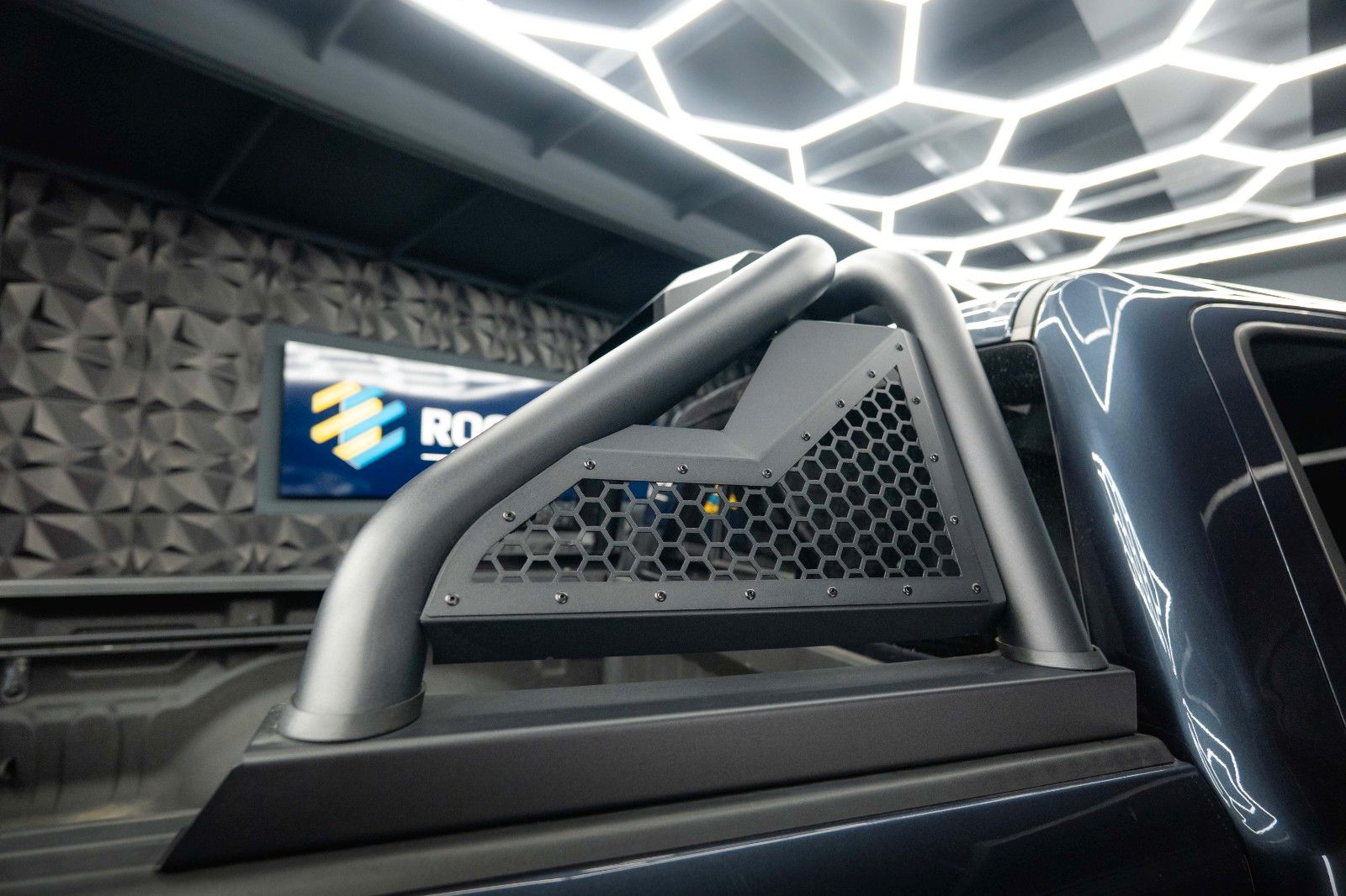 Fahrzeugabbildung Dodge RAM 5.7 V8 HEMI 4x4 OFFROAD Night HarleyDavidson