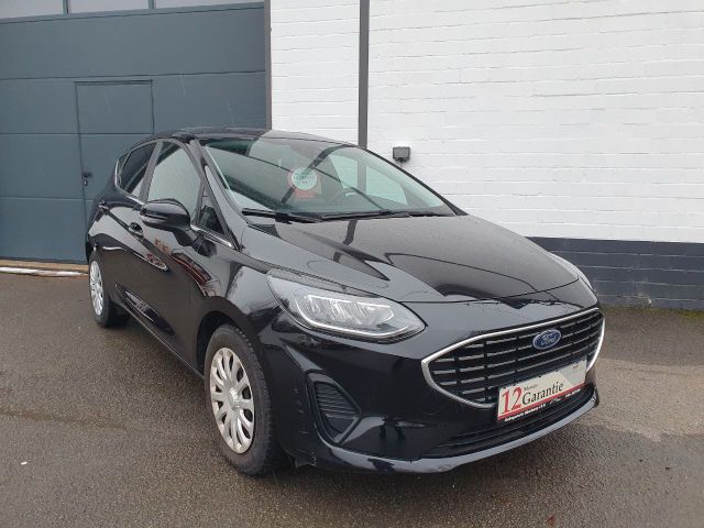 Ford Fiesta Titanium Klimaaut LED SHZ LHZ PDC Tempomt