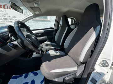 Toyota Aygo (X) - 10