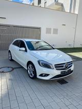 Mercedes-Benz A 200 Vollleder, sehr gepflegt TÜV Neu ! - Mercedes-Benz Se