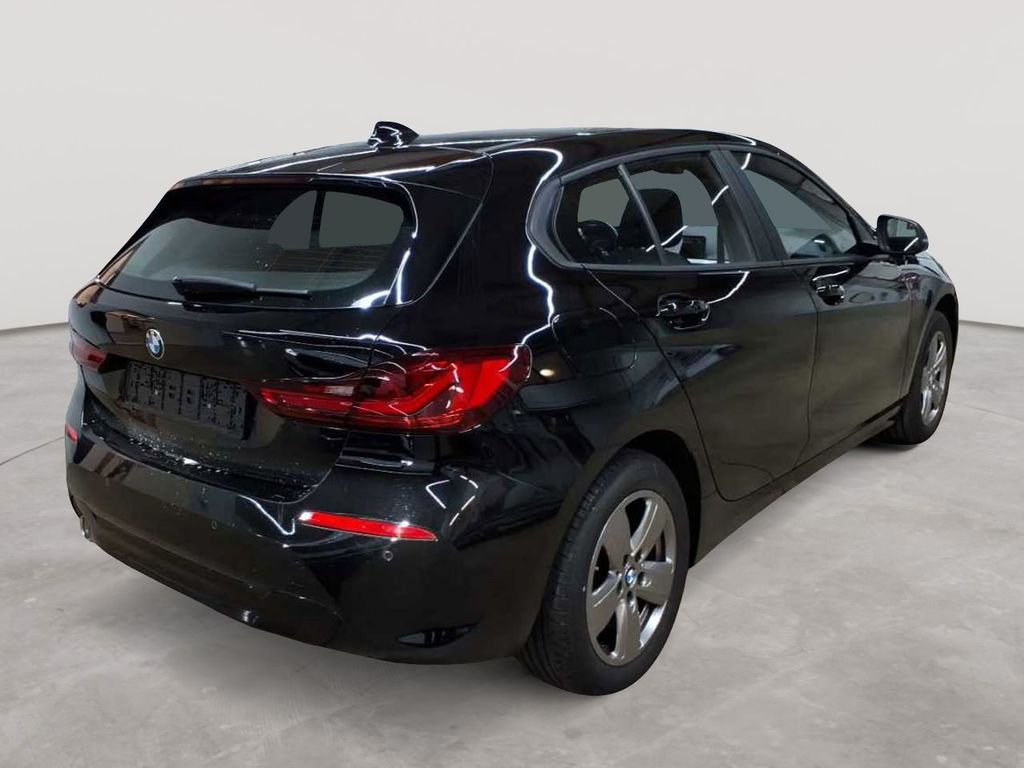 BMW 1 Series 2023