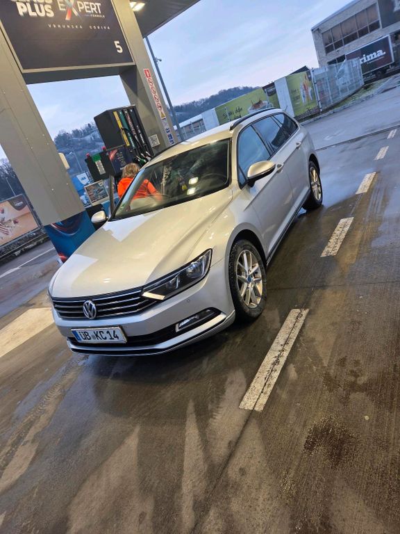 Image of Volkswagen Passat Variant