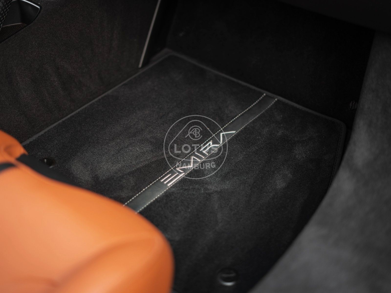 Fahrzeugabbildung Lotus Emira V6 First Edition