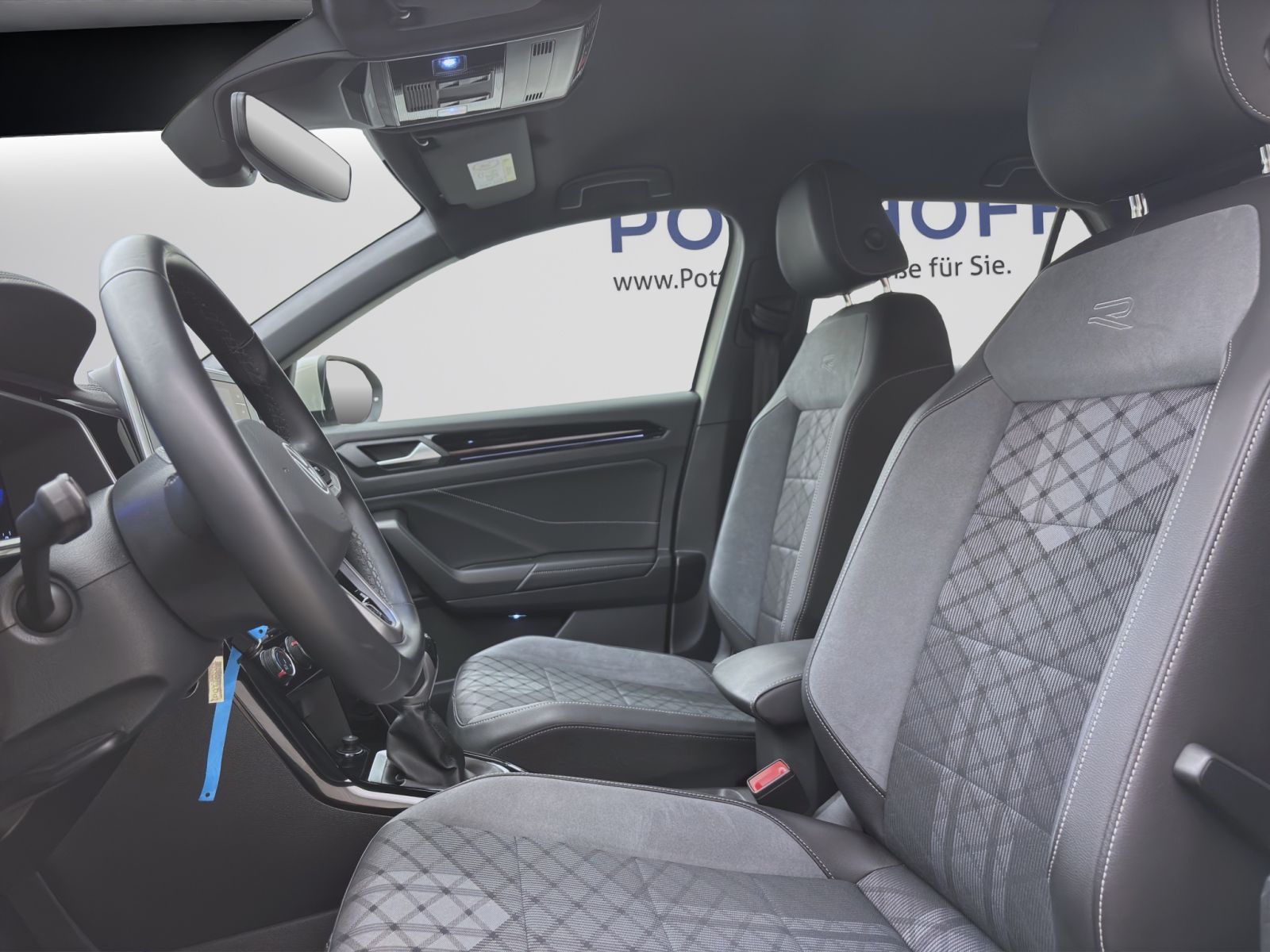 Volkswagen T-Roc - Bild 10